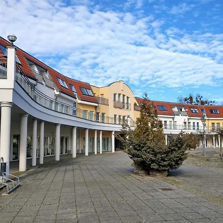 Moderne Monteurwohnung Mit Dachterrasse Fuer 4 Personen 아파트 *